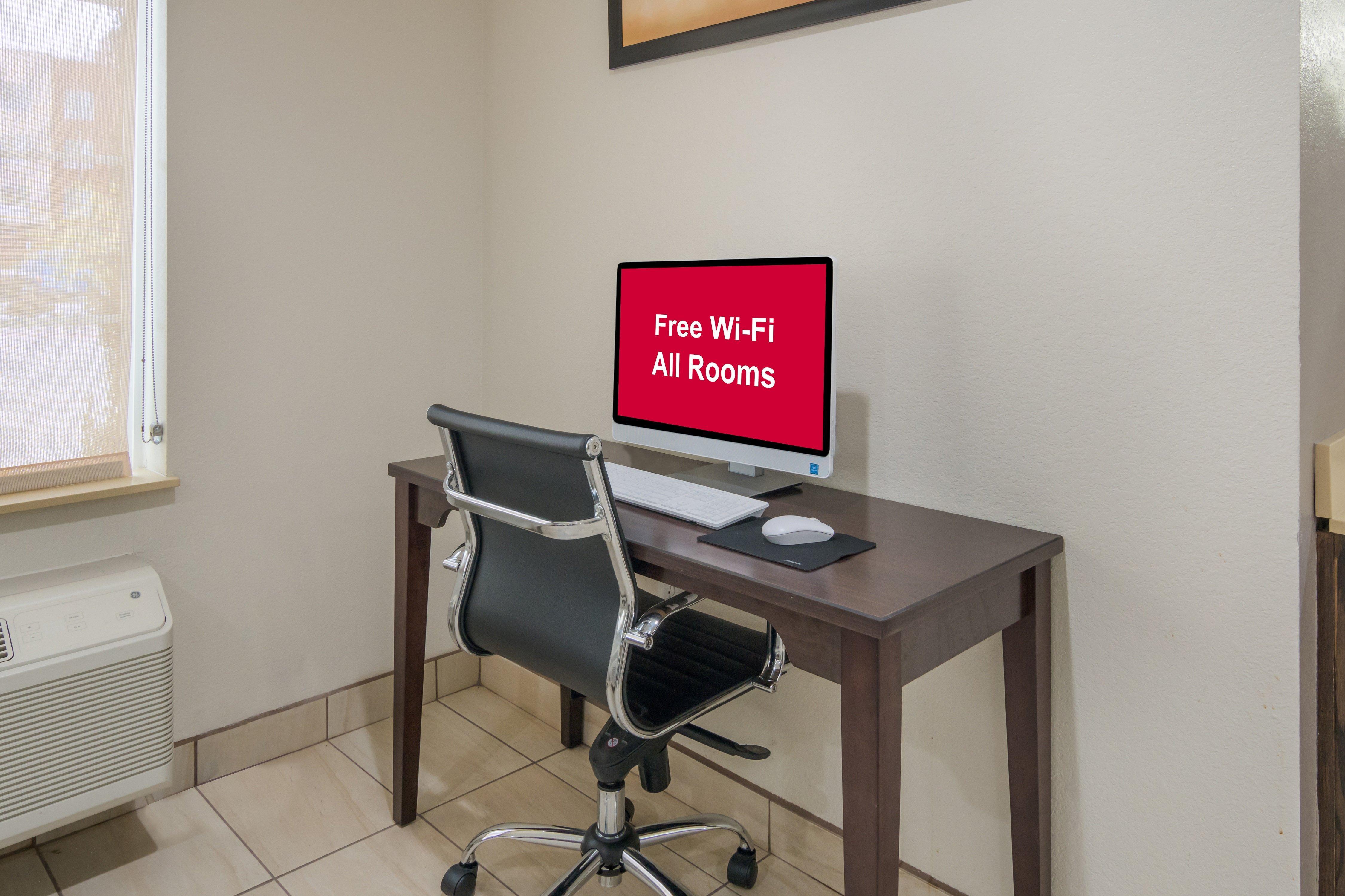 Red Roof Inn Plus+ Fort Worth - Burleson Exterior photo
